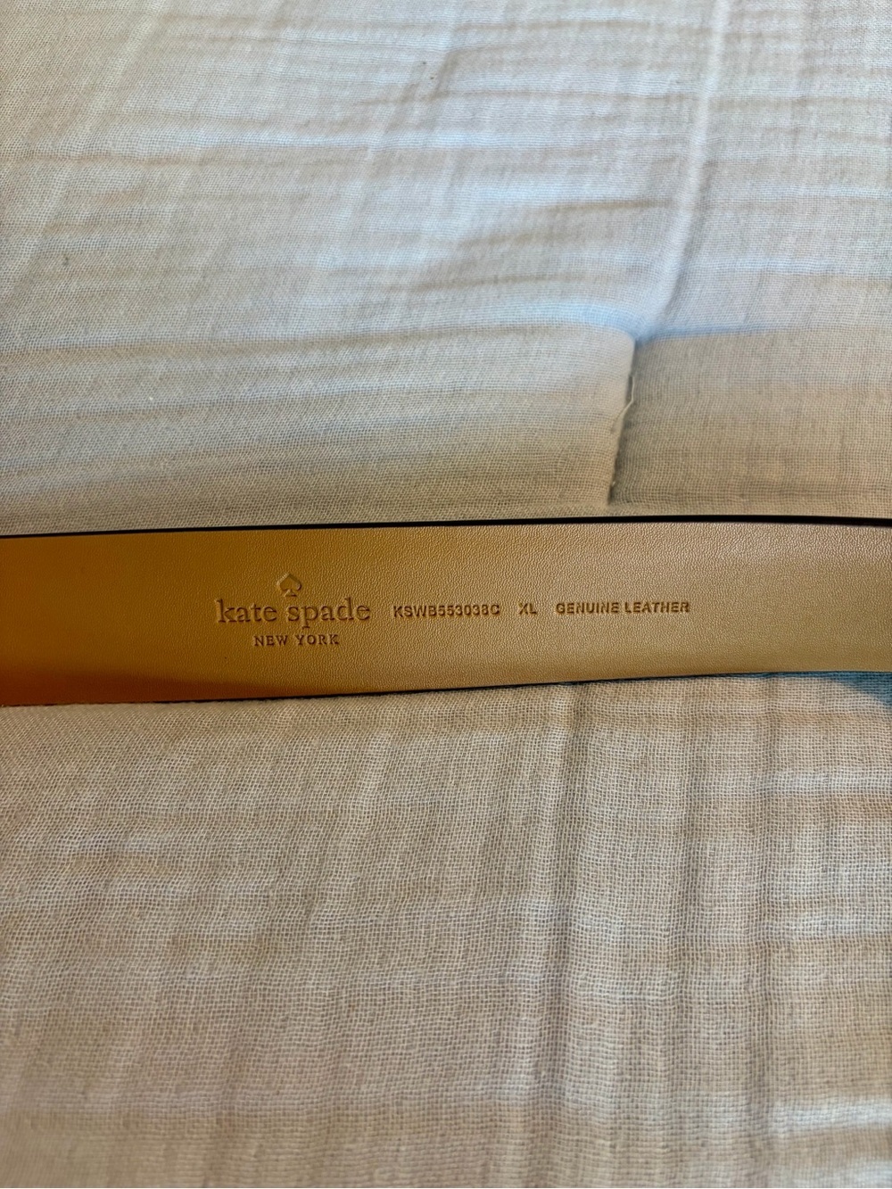 Kate Spade Women’s Blue Genuine Leather Belt with Gold-tone Hardware Sz XL - Picture 7 of 7